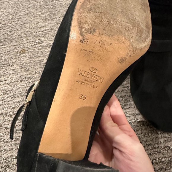 Valentino authentic 85% new boots - Picture 4 of 5